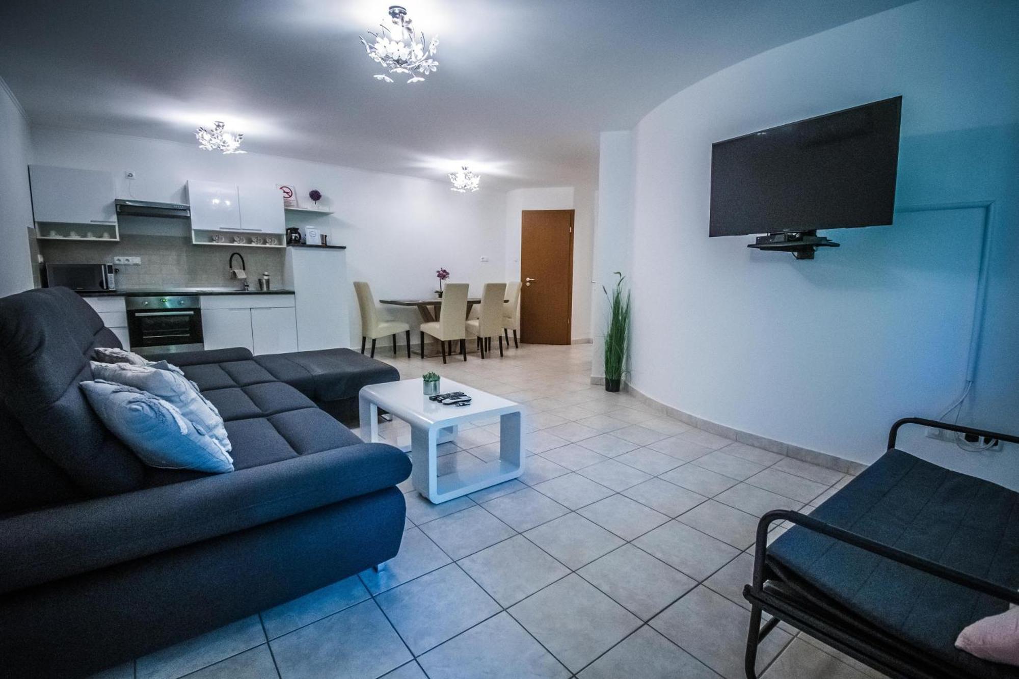 Apartman Garden Daire Cserkeszőlő Dış mekan fotoğraf